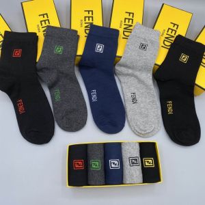 Fendi Socks Set 040336